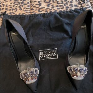 Versace Embellished Medusa Crown Pumps